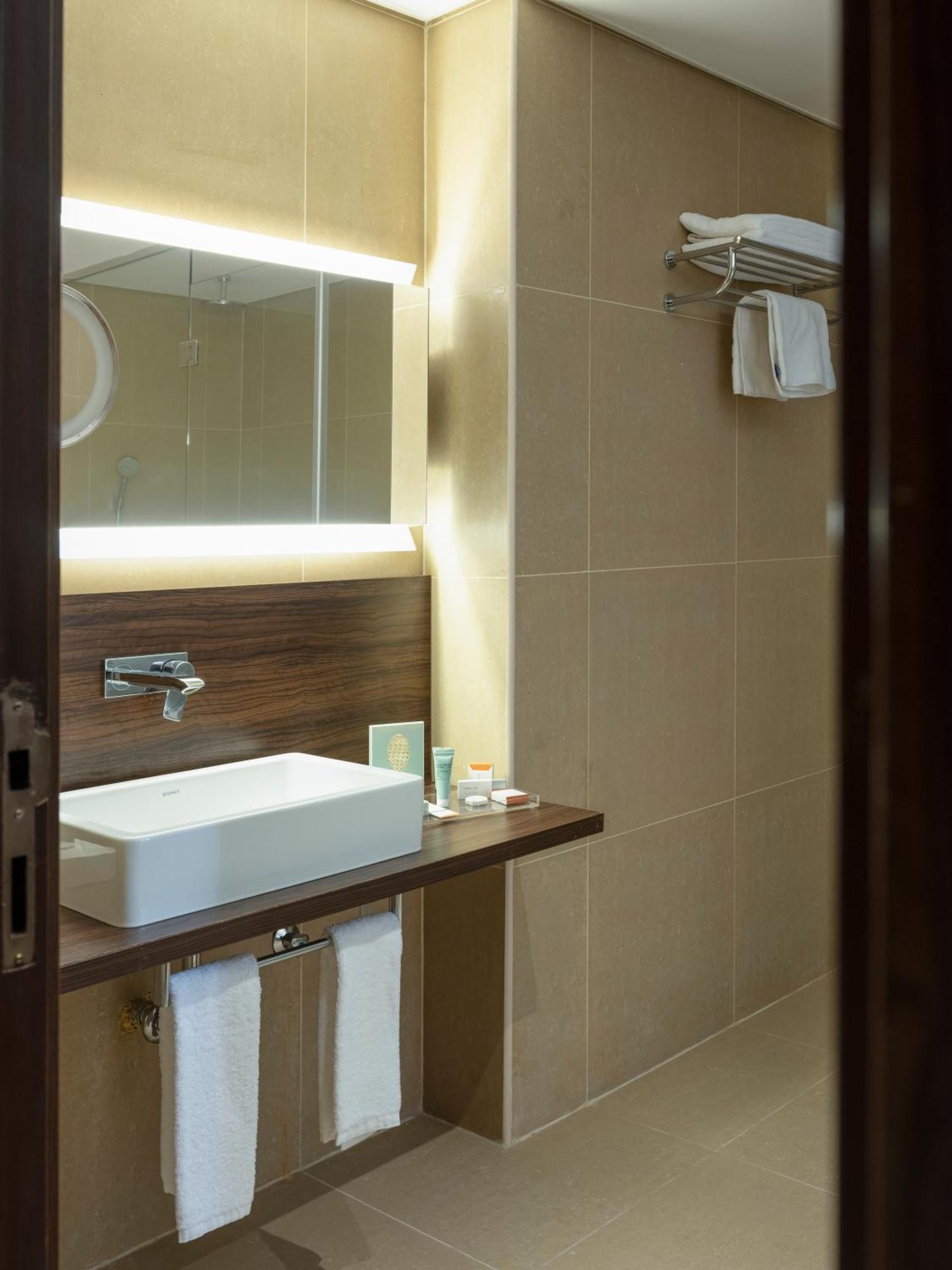 Retaj Inn Al Wakrah Bilik gambar